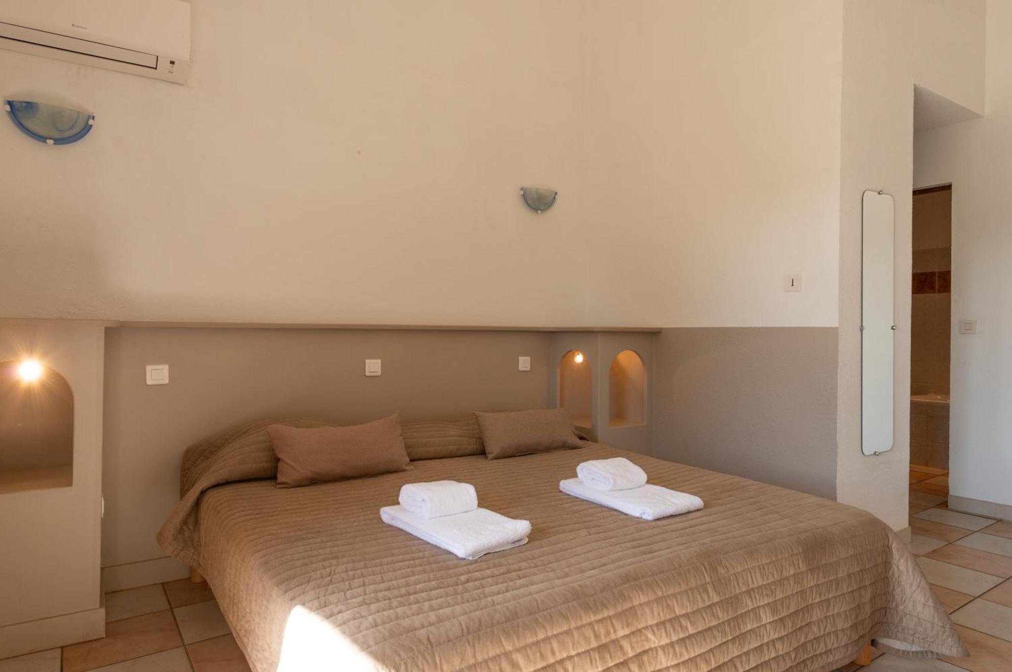 Domaine De Caranella Hotel Porto-Vecchio  Ngoại thất bức ảnh